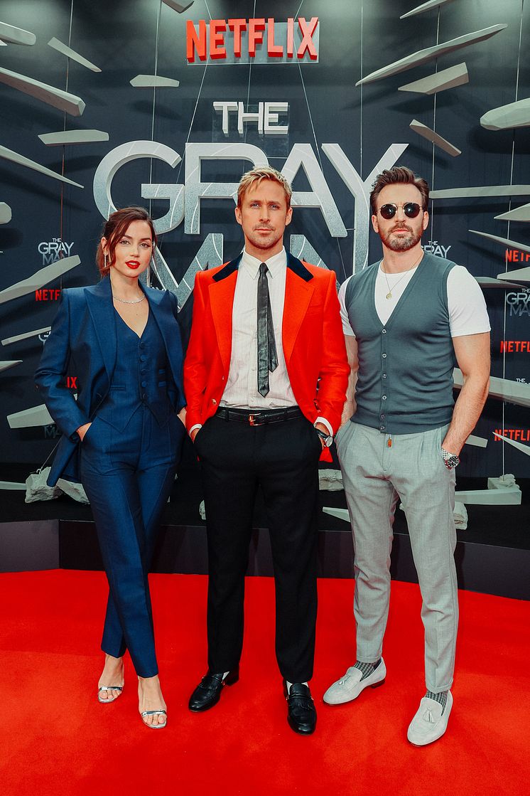 Ana de Armas, Ryan Gosling og Chris Evans ved The Gray Man premieren