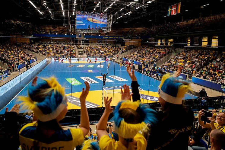 Handbollslandskamp på Helsingborg Arena-tryck