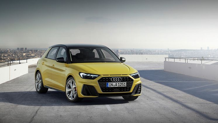 Audi A1 (Python Yellow) forfra