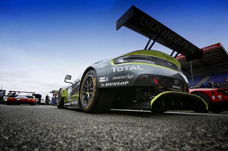 Aston Martin Racing 