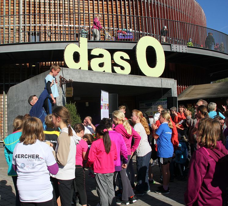 Sponsorenlauf in Oschatz: Thomas-Mann-Gymnasium läuft für Bärenherz