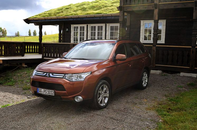 Mitsubishi Outlander 2013