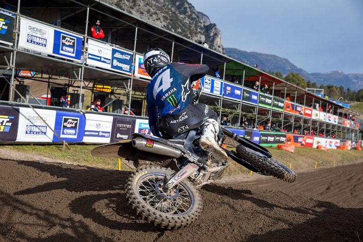 2020110201_009xx_MXGP_Rd16_トヌス選手_4000