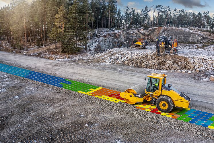 Volvo lanserar Compact Assist-paket för jordkompaktorer