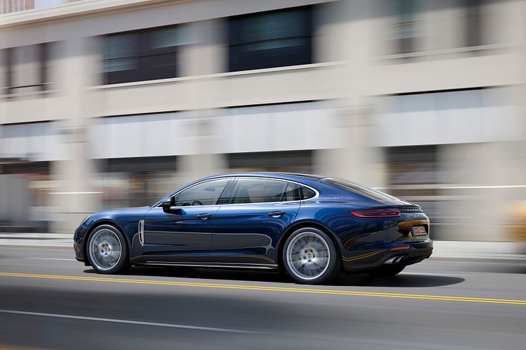 Panamera 4S Executive