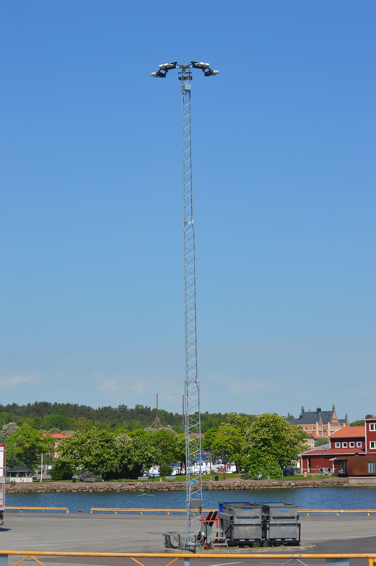 Smålandshamnar Oskarshamn - Först i Sverige med Titan LED mastbelysning