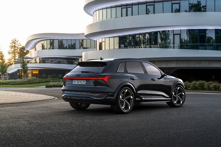 Audi SQ8 e-tron