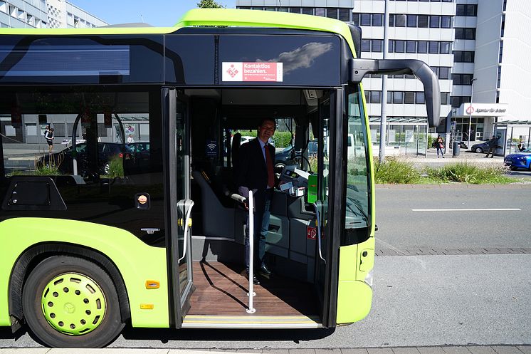 Go.On Busse Paderborn Bitte einsteigen_ Claudius Rudolphi, Direktor Mediale Kan„le Sparkasse Paderborn-Detmold_klein