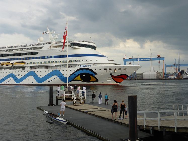 AIDA in Kiel.Sailing.City