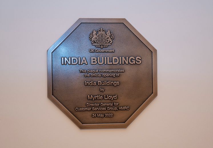 India Buildings plaque to commemorate the official opening