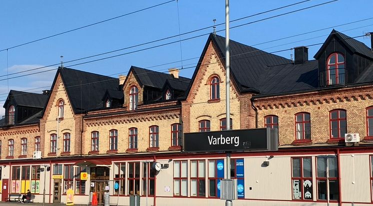 Varbergs station