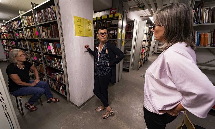 Därför måste biblioteken slänga böcker