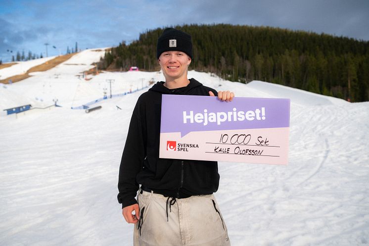 250411-SM-DAG-2-SNOWBOARD-SLOPESTYLE-HEJAPRIS-KALLE-FOTO-DANIEL-BERNSTÅL.jpg