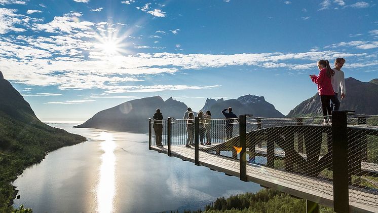 Norwegian Scenic Route, Senja, Bergsbotn Viewpoint - Photo - Trine Kanter Zerwekh - Statens Vegvesen.jpg