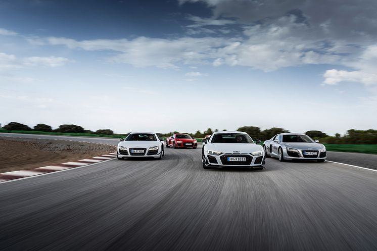 Audi R8 Coupé V10 GT i to generationer samt søsterbiler