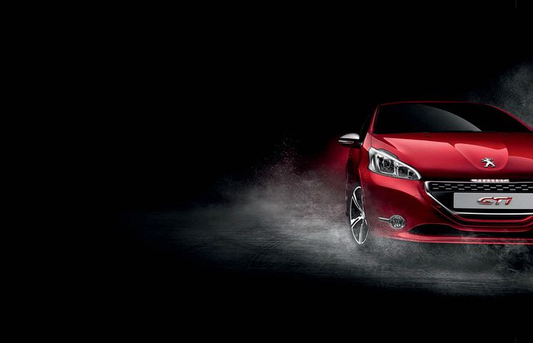 Sverigepremiär för Peugeot 208 GTi - komprimerad körglädje