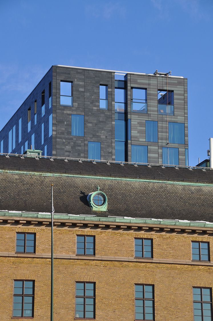 Fasadskiffer på Hotell Post i Göteborg