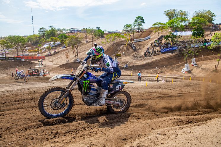 2022062703_007xx_MXGP_rd12_シーワー選手_4000