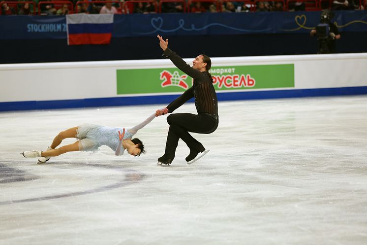 EM 2015 – Yuko Kavaguti & Alexander Smirnov – Guldmedaljörer Paråkning