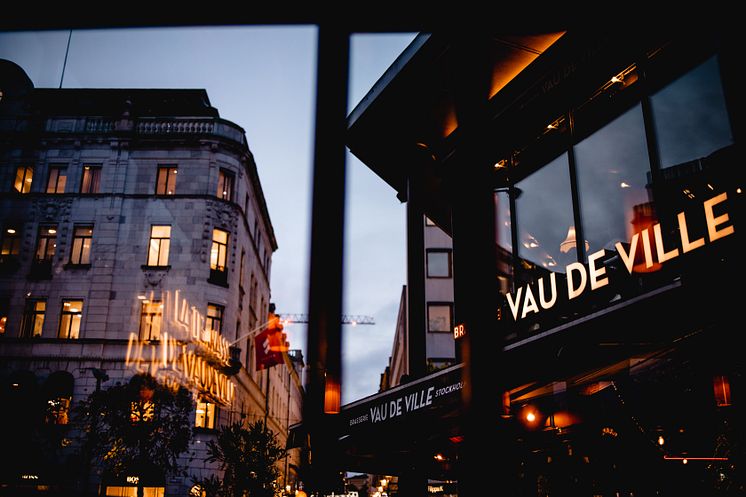 2. Vau De Ville.jpg