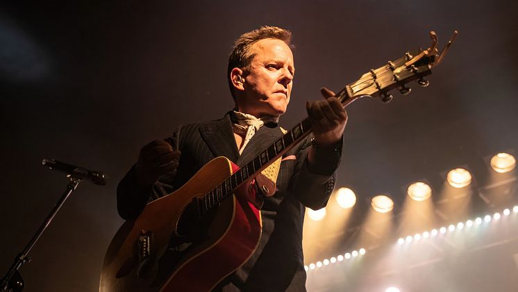 LIVE_KIEFER_SUTHERLAND_PRESS_1920x1080_2024.jpg