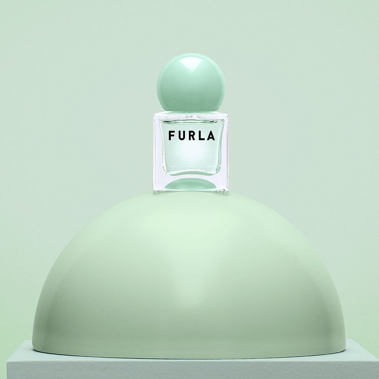 Furla_Armoniosa_Fragrance-1.jpg