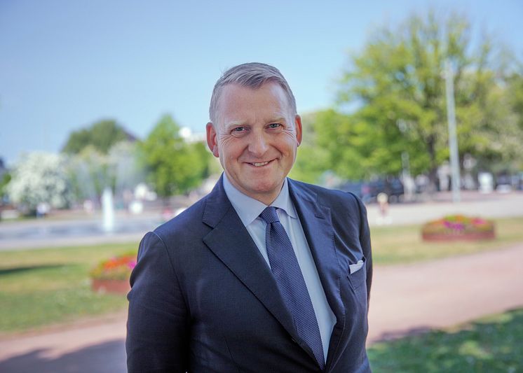 HenrikKant_Foto Lo Birgersson.jpg