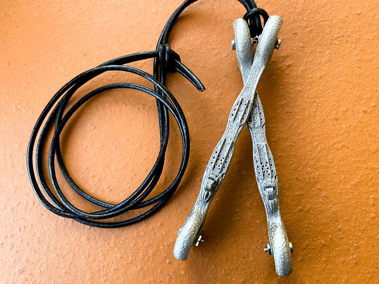 3D-printat smycke i titan