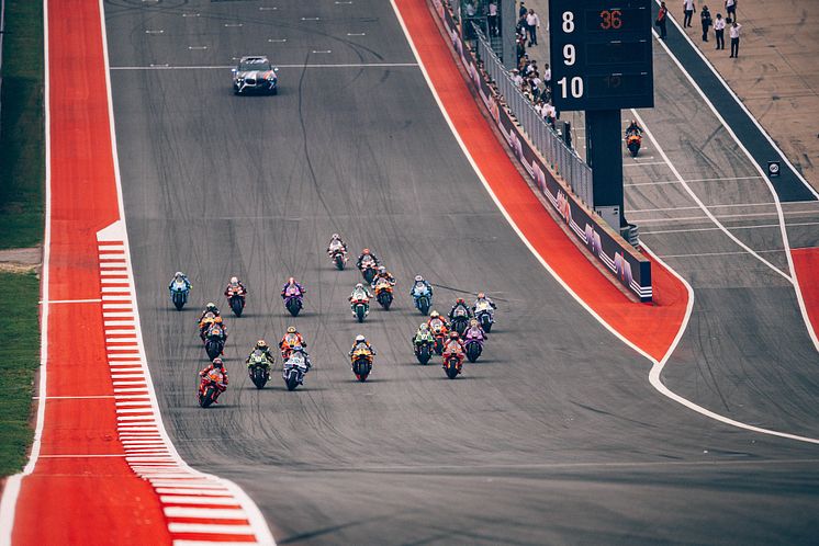2025033102_013xx_MotoGP_Rd3_ミラー選手_フェルナンデス選手_4000.jpg