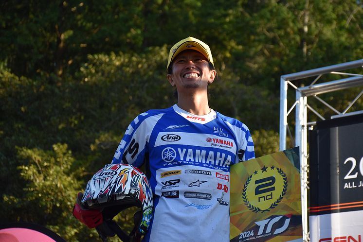 2024101401_001xx_JTR_Rd6_黒山選手_4000.jpg