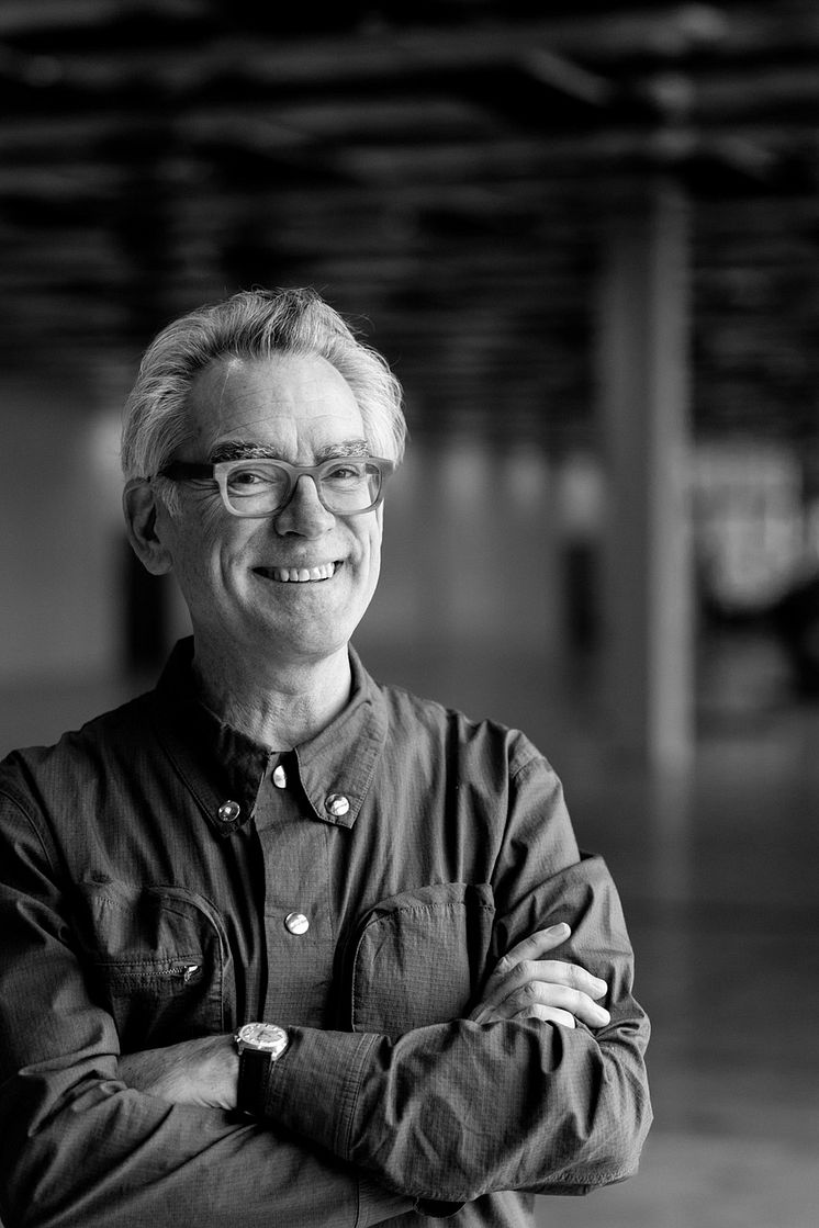TÄNK: Mark Isitt, 6 maj, Sara kulturhus