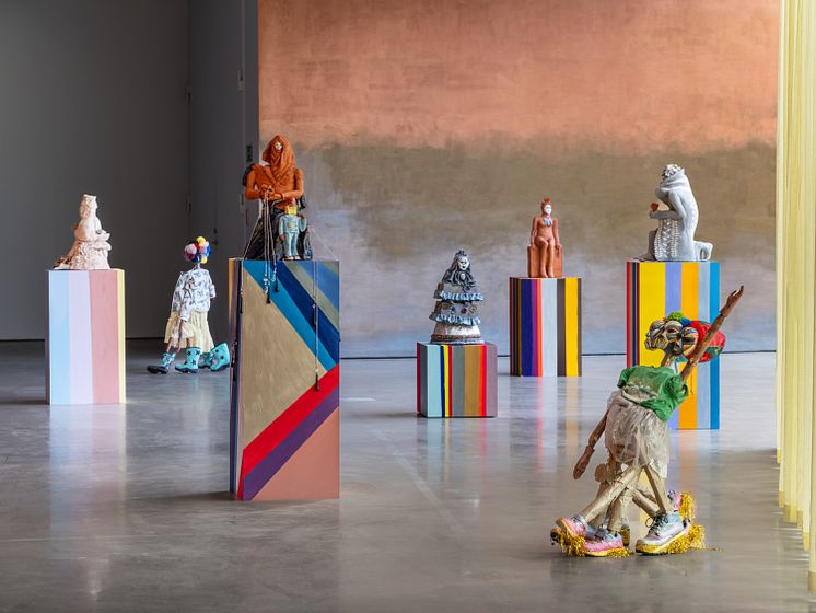 Valeria Montti Colque, installationsvy Cosmonación – Modersberget, Bonniers Konsthall, 2025