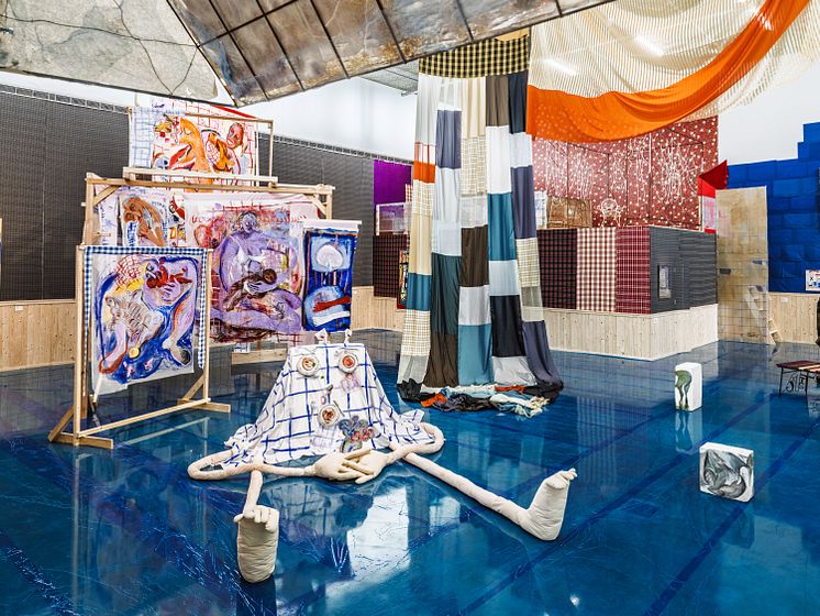 Installationsvy från utställningen Playa! på Bonniers Konsthall