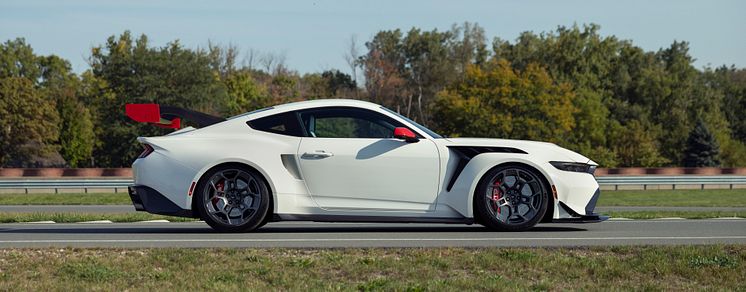 2025 Mustang GTD Spirit of America_12.jpg