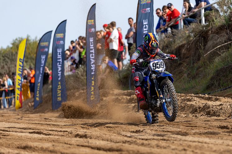 2025040701_011xx_WMX_Rd4_ルノー選手_4000.jpg