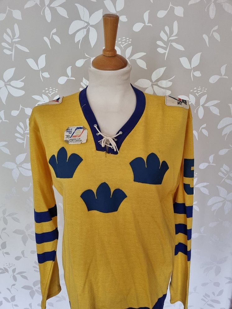 Börje Salming Tre Kronor tröja.jpg