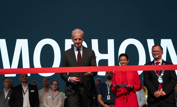 Morrow Cell factory Opening ceremony with prime minister Jonas Gahr Store
