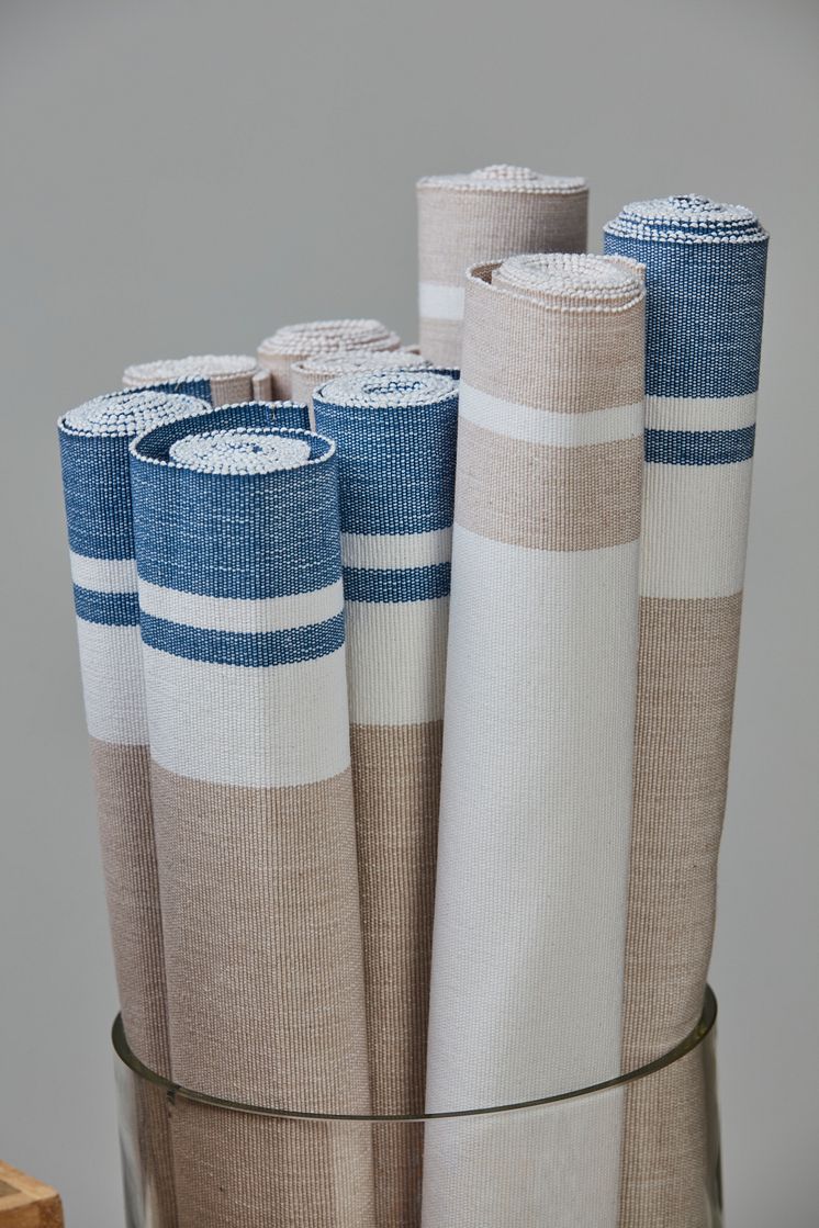 89470-10_2 Runner Stripe 40x140 7318161534627.jpg