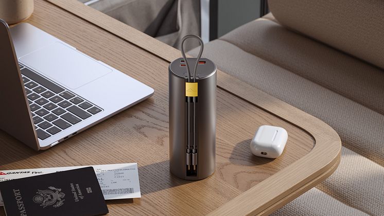 Ark_Pro_Powerbank_Airport_Lounge_Rear_Top_Lifestyle_Image_Wide.jpg