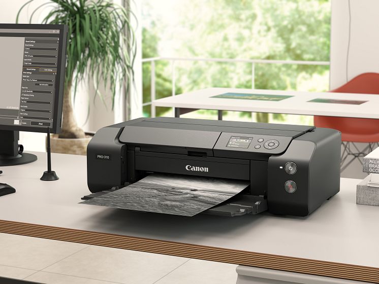 Canon imagePROGRAF PRO-310 AMBIENT 03.jpg
