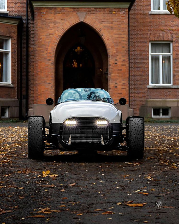 Vanderhall_Pictures_for_press37.jpeg