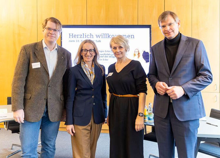 Breakfast Talk_Caemmerrer Lenz_mit Kerstin Erbe.jpeg