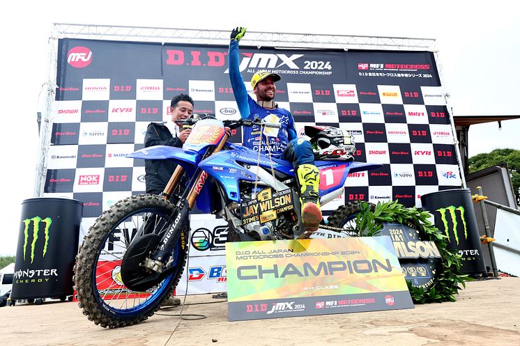 2024100101_005xx_Jay_Wilson_wins_back-to-back_IA1_titles_4000.jpg