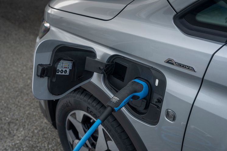 2025PbFP_Transit_Connect_PHEV_FlexCab_23.jpg