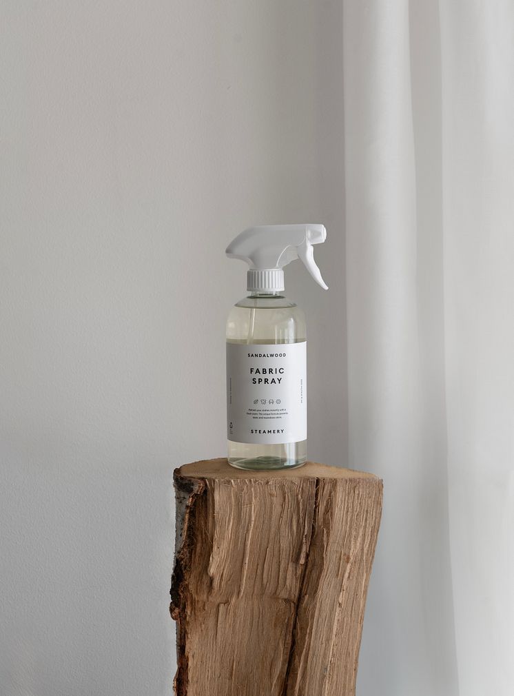 steamery_sandalwood_fabric_spray_2_aug_2024.jpg