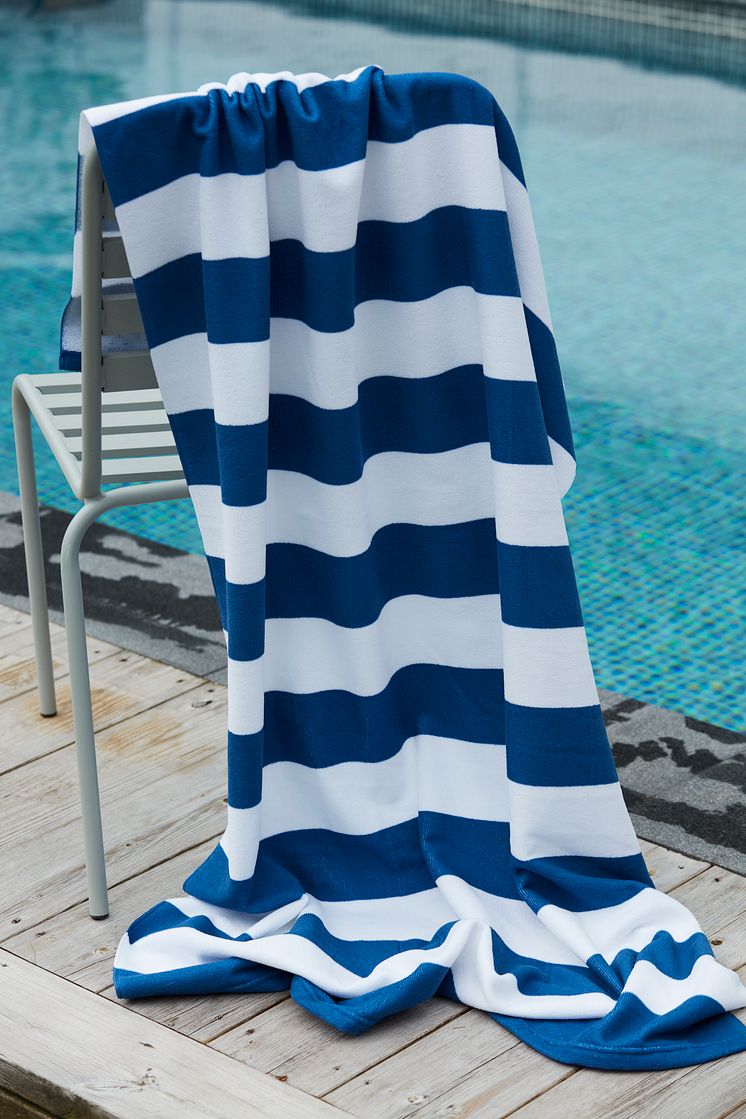 870425-57_2 Beach towel 7318161533644.jpg