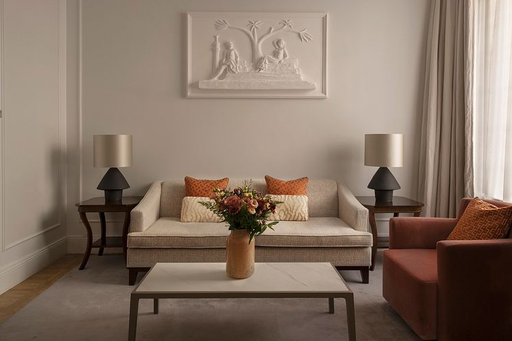 Junior Suite (1).jpg