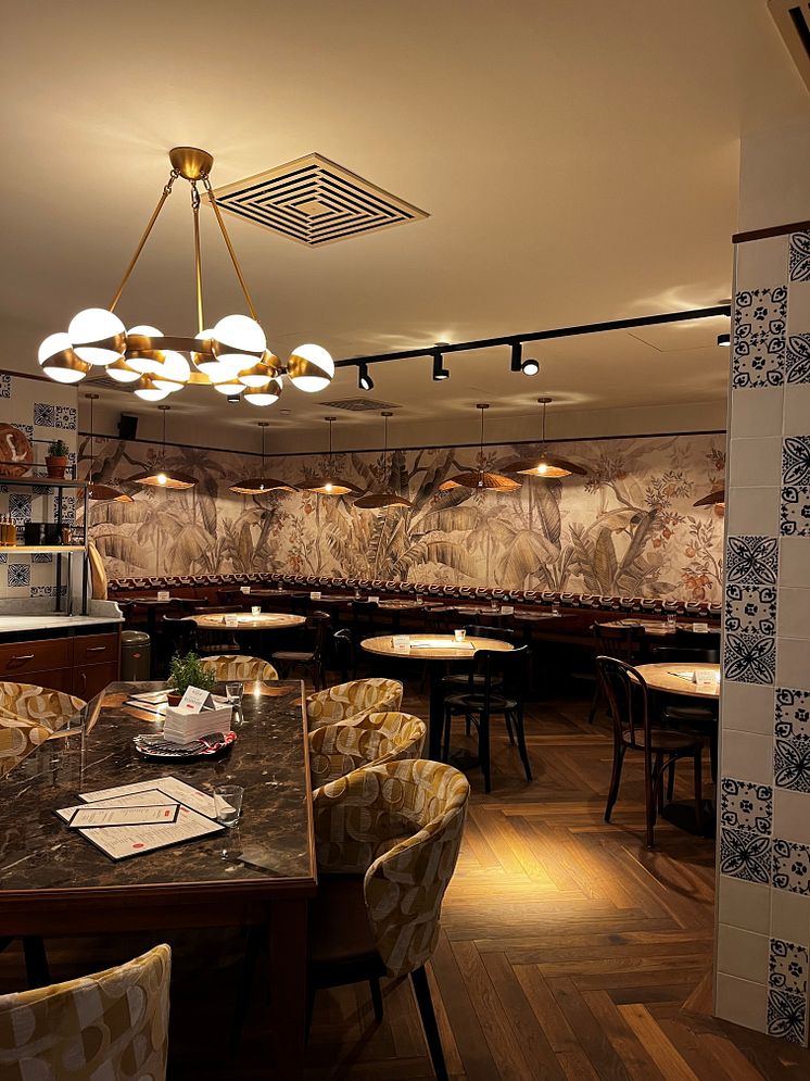 L'Osteria_Stuttgart_Epplestraße_1.jpg
