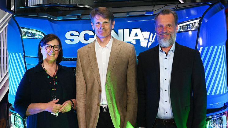 Henna-Wickström-Marcus Grönholm-Tero-Väyrynen.jpg