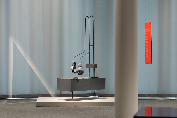 Me You We – Exploring Human Behaviour
